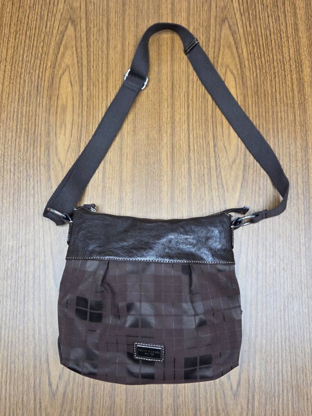 Tommy Hilfiger Crossbody Bag